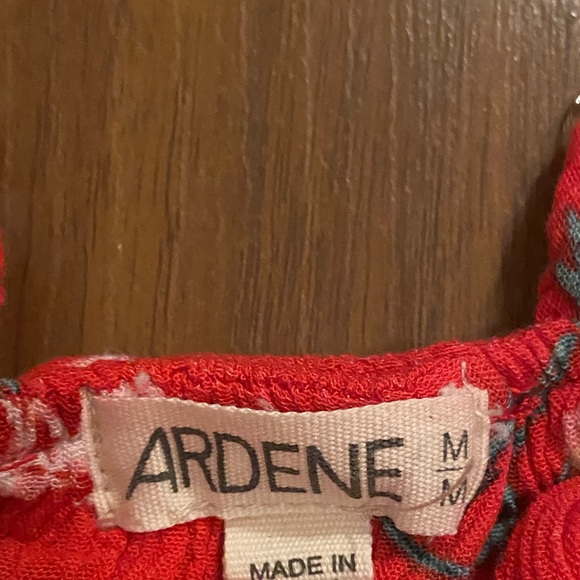 *longer than in picture and ruffles out a bit* - Picture 2 of 3